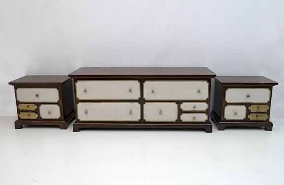 Image 1 of Set di comò e comodini italiani del Medioevo Luciano Frigerio