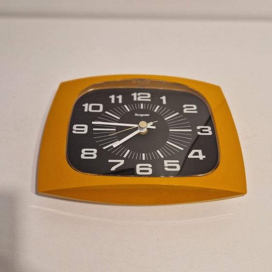 Vintage Wall Clock 1970s Space Age Orange Clock – Plastic (photo 5 of 5)