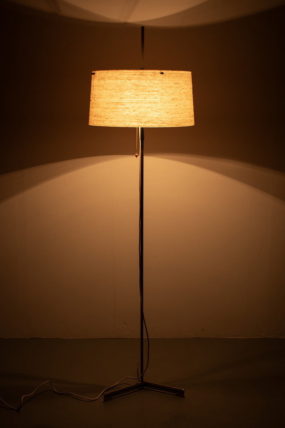 Image 1 of Modernistische Stehlampe