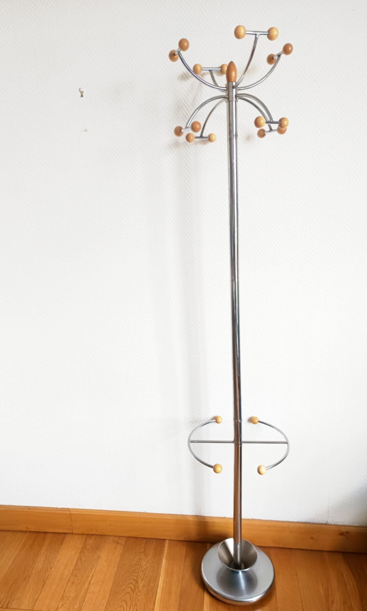 space age coat rack chrome and wood 197O | €90 | Whoppah