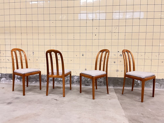 Image 1 of Set van vier vintage WK Möbel eetkamerstoelen