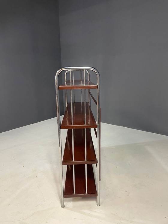 Image 1 of Étagère Bauhaus en acier plié et en tôle chromée, Europe, années 1930