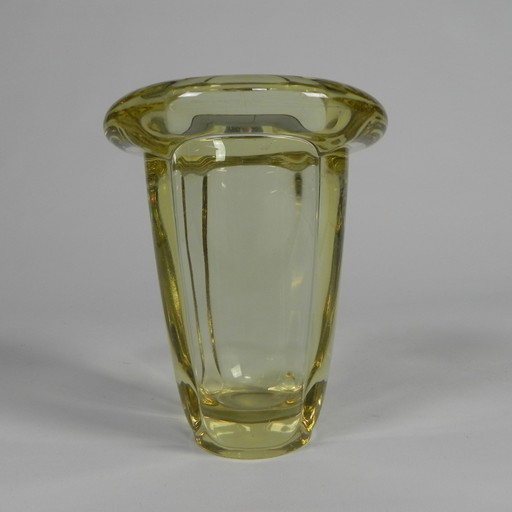 Art Deco vase thick glass with upturned rim, 1930s
