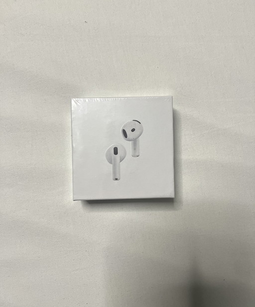 AirPods Pro 4