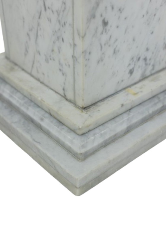 Image 1 of Pair of Art Deco columns in white marble, 20th century