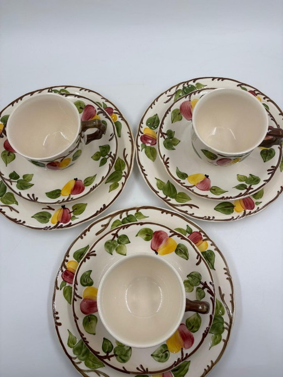 Image 1 of Service à café 3 pièces Villeroy & Boch « Ma Pomme » – peint à la main, 3 tasses/soucoupes, 3 assiettes à gâteau + sucrier