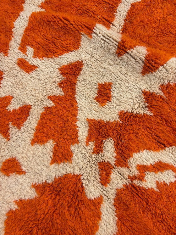 Image 1 of Verbrand oranje Marokkaans Mrirt tapijt 210x320 cm – Handgemaakt luxe wollen tapijt