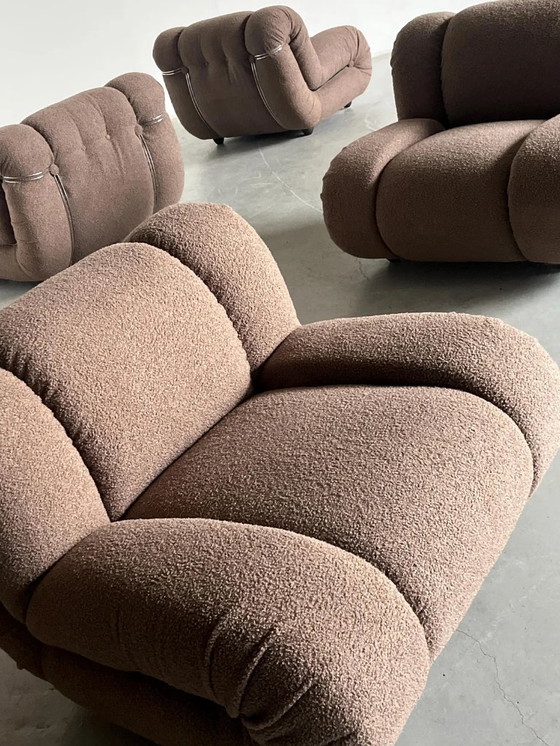 Image 1 of Moduli di seduta vintage Mimo Padova 'Velasquez' in tappezzeria boucle grigio tortora e acciaio cromato, anni '70, Italia