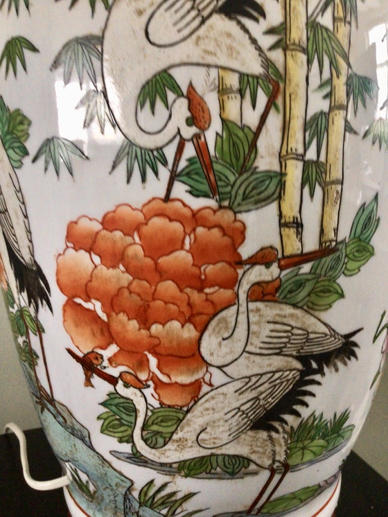 Image 1 of Grote Mid Century Chinese Family Rose Tafellamp Hoogte 76 cm 
