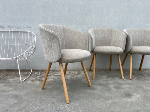 3x Vitra Mikado chairs