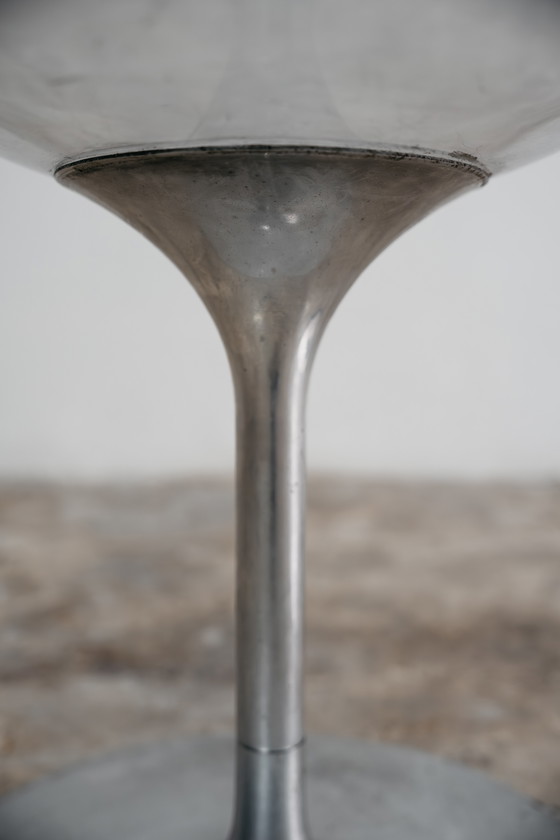 Image 1 of Philippe Starck Kartell Eros paar fauteuils, jaren 70, design in de stijl van het ruimtetijdperk.