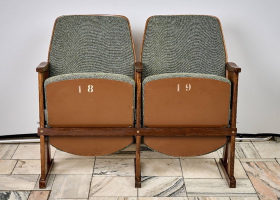 Image 1 of Vintage groene opklapbare bioscoopstoelen, jaren 70, Tsjechoslowakije