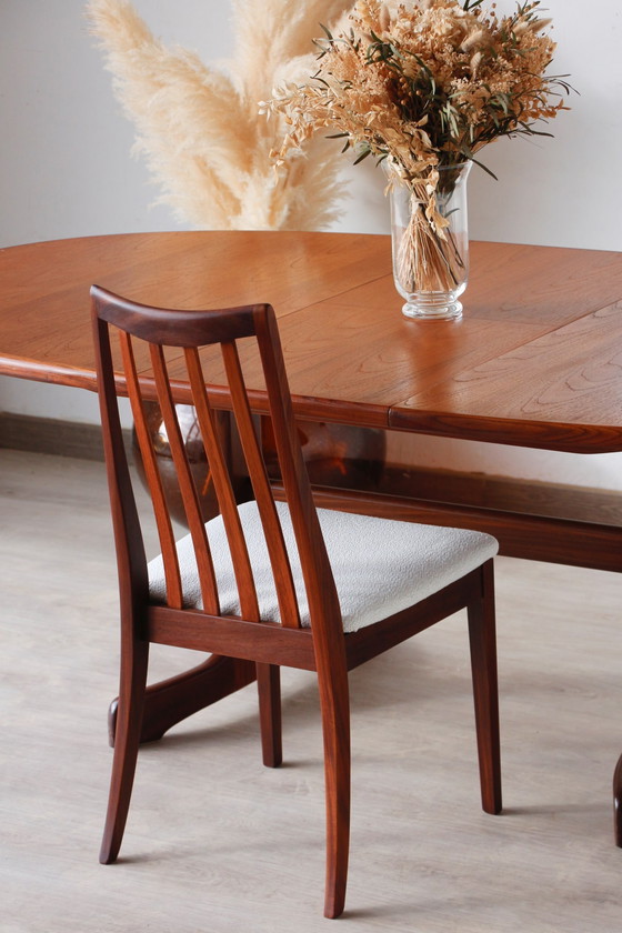 Image 1 of Oval Dining Table - 6 To 8 Pers. - G Plan