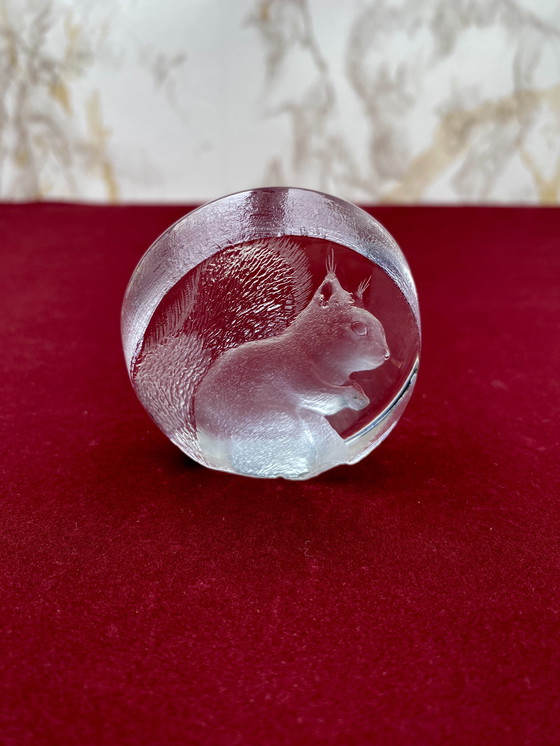 Image 1 of Swedish Mats Jonasson Lead Crystal Squirrel Sculpture / Small Paperweight With Label And Signature / Vintage Art & Collectibles