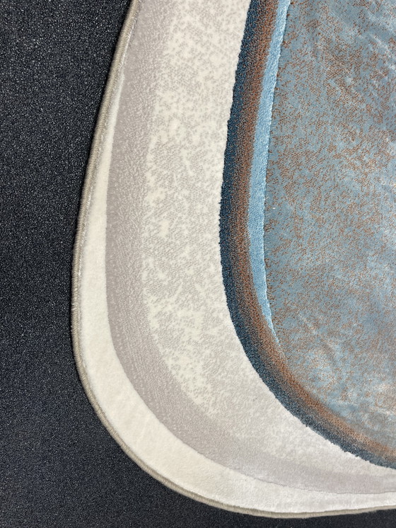 Image 1 of Alfombra Leolux Pode Azur 220 x 290 como nueva