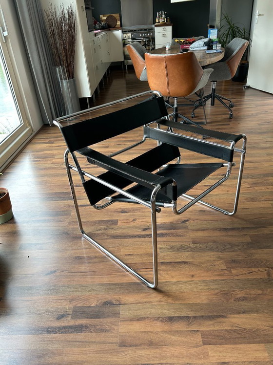 Image 1 of Chaise Wassily de Marcel Breuer, réplique