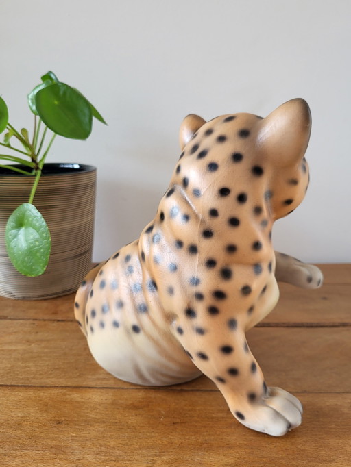 Figurine de tigre, vintage, en céramique et peinte à la main Figurine de tigre en céramique vintage, peinte à la main. bon état
