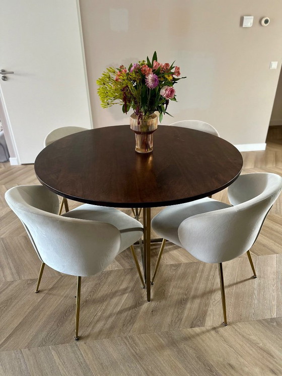 Image 1 of Tavolo da pranzo Luca Mango di Westwing