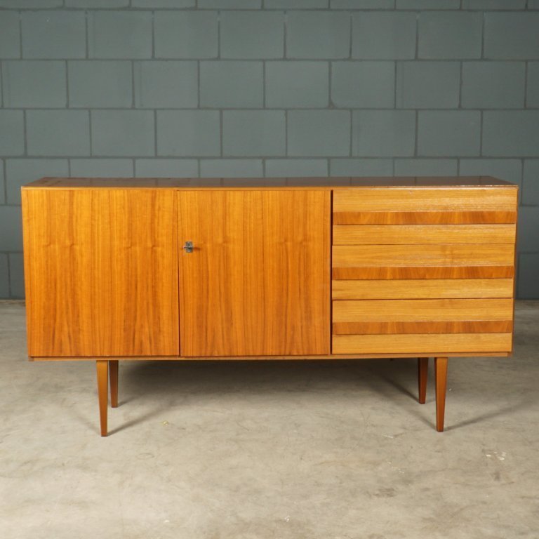 Credenza vintage in noce – Otto Schmidt Möbelfabrik – anni '60