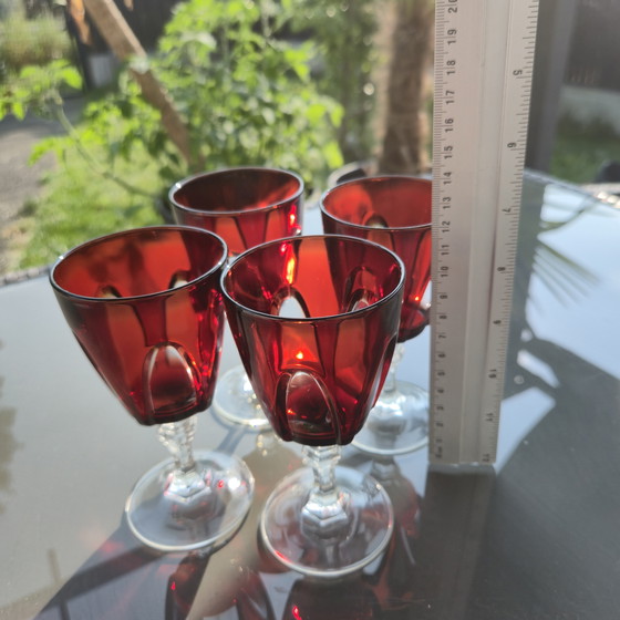 Image 1 of Set di 4 bicchieri da vino rosso rubino vintage - Cristal d'Arques "Arco Gotico" - Francia