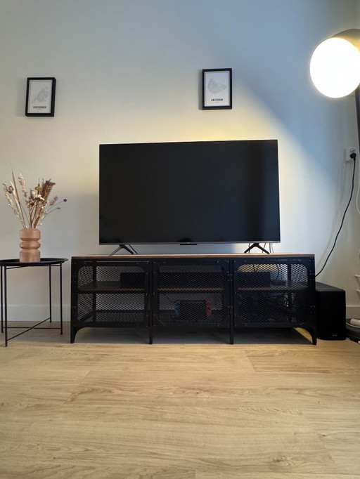 Magnifique meuble TV style industriel et bois FJÄLLBO