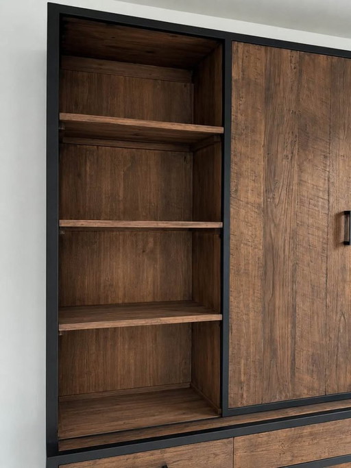 Beautiful solid cabinet made of recycled Java teak with a metal frame – kasten, Wood (photo 2 of 7)