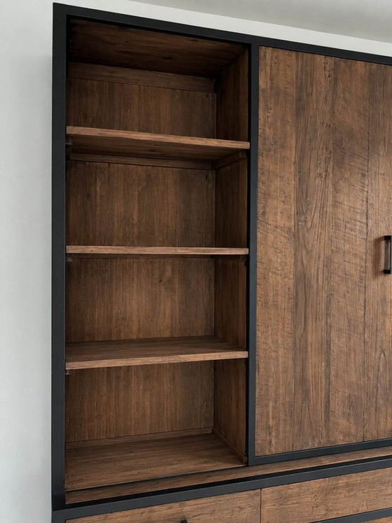 Beautiful solid cabinet made of recycled Java teak with a metal frame – Wood (photo 2 of 7)