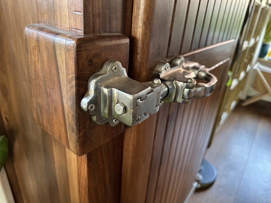 Image 1 of Design kast van massief walnut - repro koelkastmodel