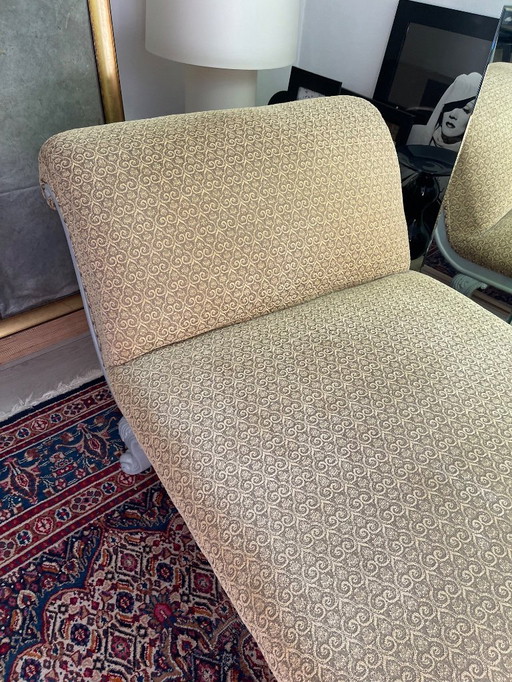 Authentieke 19e-eeuwse Louis-Philippe chaise longue (ca. 1840) met handgesneden acanthuspoten, professioneel herstoffeerd