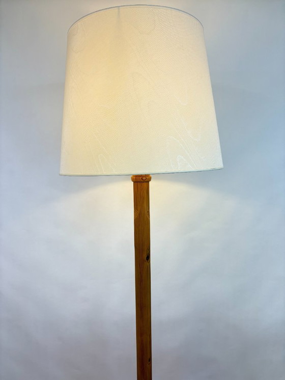 Image 1 of Lámpara de pie – Ab Ellysett Markaryd – años 60