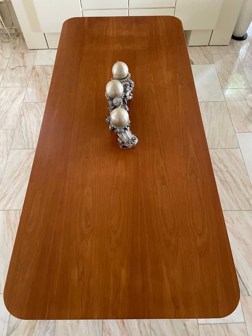 Ylion B43 dining table for 6 - 8 people