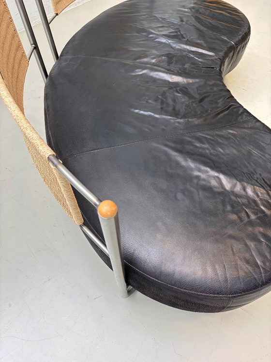 Divano in pelle Fantasy Island, Kurt Beier, anni '80 – Divani 3 posti, Leather (photo 12 of 18)
