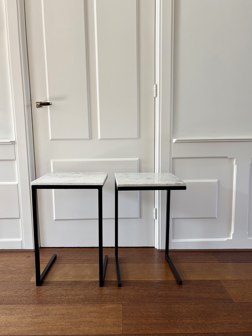 2 tavolini laterali/tavoli da maggiordomo in marmo bianco