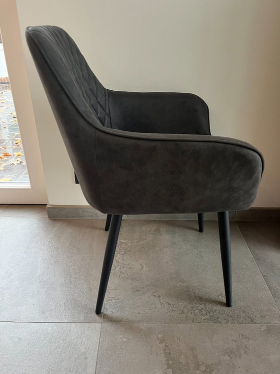 Image 1 of 8 Samt-Esszimmerstühle