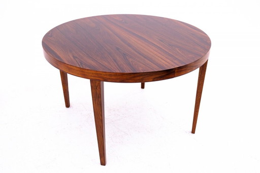 Runder Tisch, dänisches Design, um 1960.