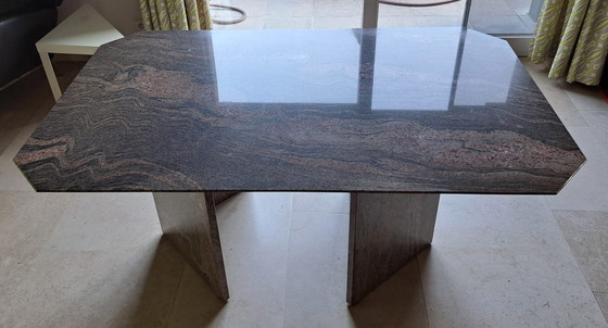 Image 1 of granite table