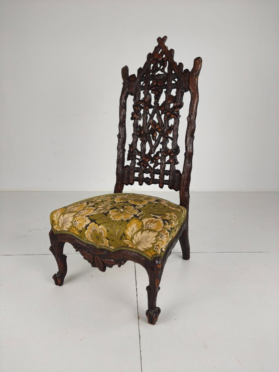 Beautiful 19th-Century Black Forest Chairs – Exceptional Carving – Armchairs, Wood (photo 7 of 7)