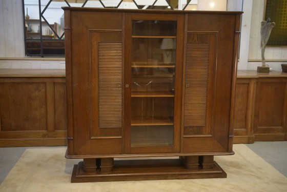 Brutalist display cabinet in oak by Charles Dudouyt, 1940s. – Wood, Glass, Art Deco (photo 14 of 15)