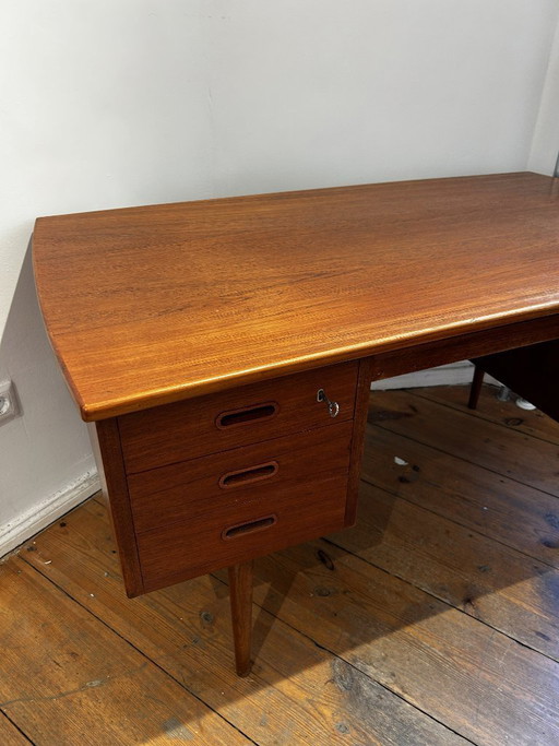 Mid-century desk, teak, 1960s, Scandinavian design – bureau, Wood (photo 2 of 6)