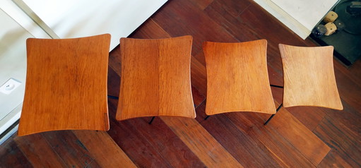 4 Tables Gigognes 1950 vintage en Métal Et Bois