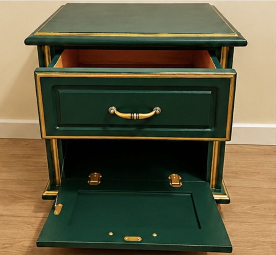 Elegante Vintage Nachtkastjes – Hout (photo 3 of 5)