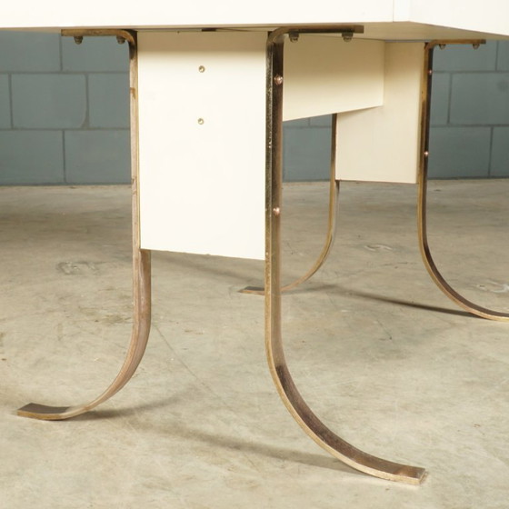 Bureau design vintage avec pieds traîneaux chromés – années 1970 – Bureaux, Metal, Wood (photo 22 of 24)
