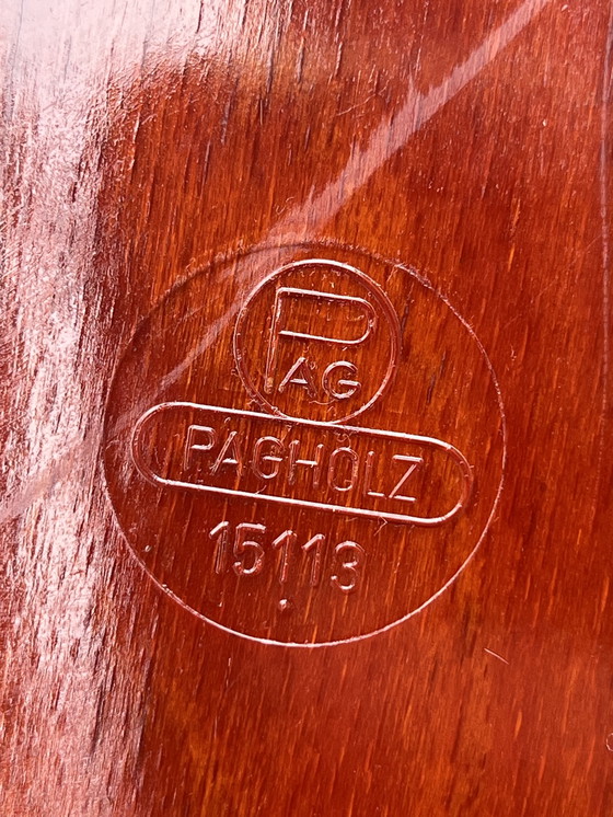 Image 1 of Chaire de l'école de design industriel Pagholz - Adam Stegner