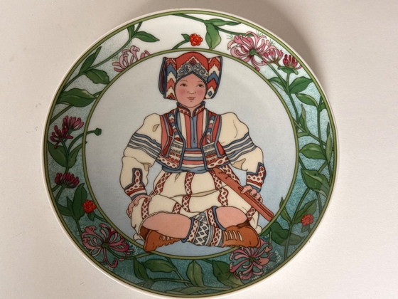 Image 1 of Villeroy & Boch Unicef Children of the World complete set 