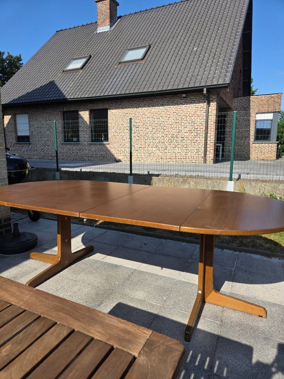 Image 1 of Large Vintage Oval Extendable Dining Table