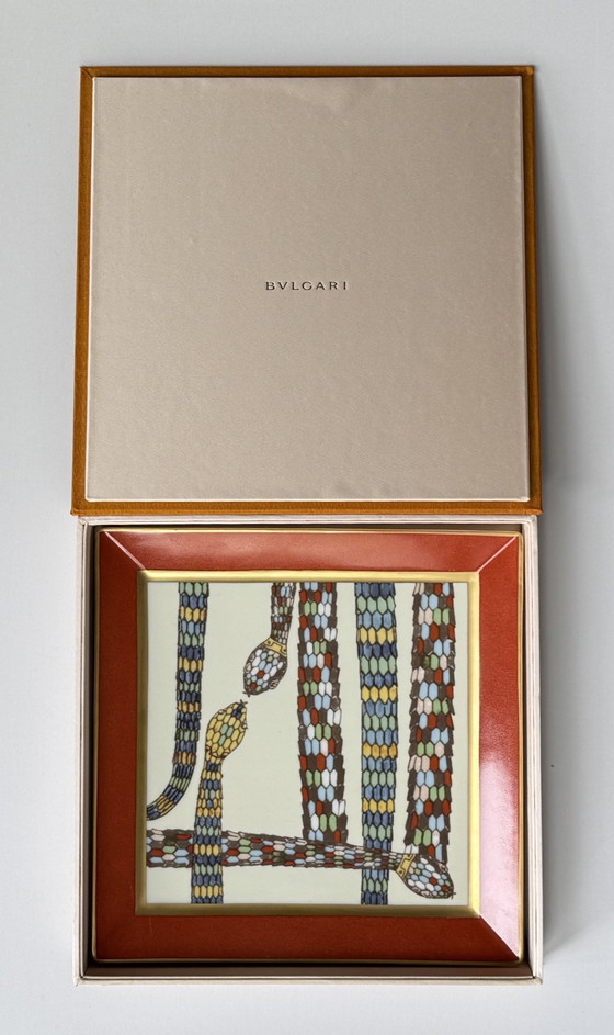 Image 1 of Piatto in porcellana Bvlgari