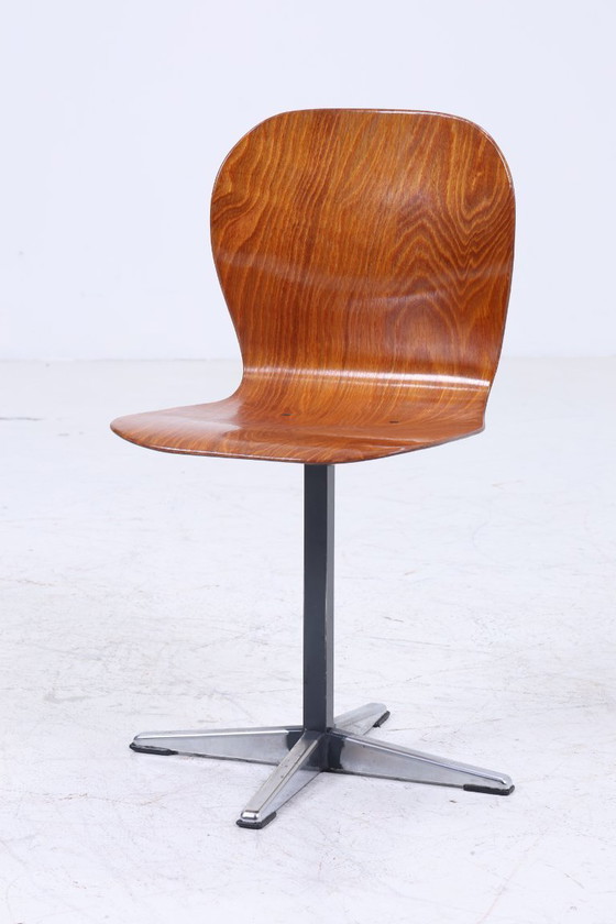 Image 1 of Chaise Vintage en Pagholz des années 60 | Chaise d'école Mid Century | Chaise de cuisine rétro des années 70 #07-21