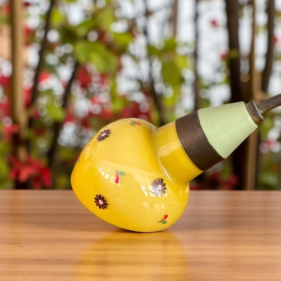 Image 1 of Lámpara de araña Sputnik de latón y cristal amarillo de mediados de siglo con 6 luces, década de 1940