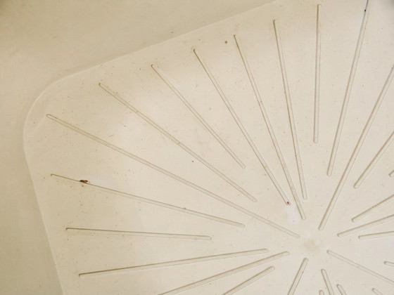 Image 1 of Vintage Kartell 4682 bloempot uit de jaren 70 – Ontworpen door Anna Castelli, gemaakt in Italië, witte pot op wielen