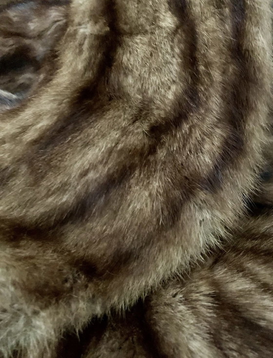 Vintage Natural Fur Coat - Furrier Ballenegger Lausanne – Gifts, Leather, Other (photo 8 of 15)